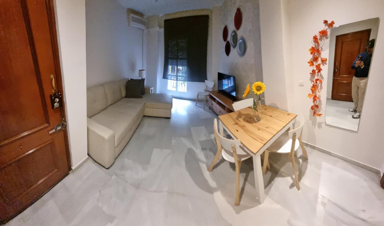 Apartamentos Centro Historico Севілья Екстер'єр фото