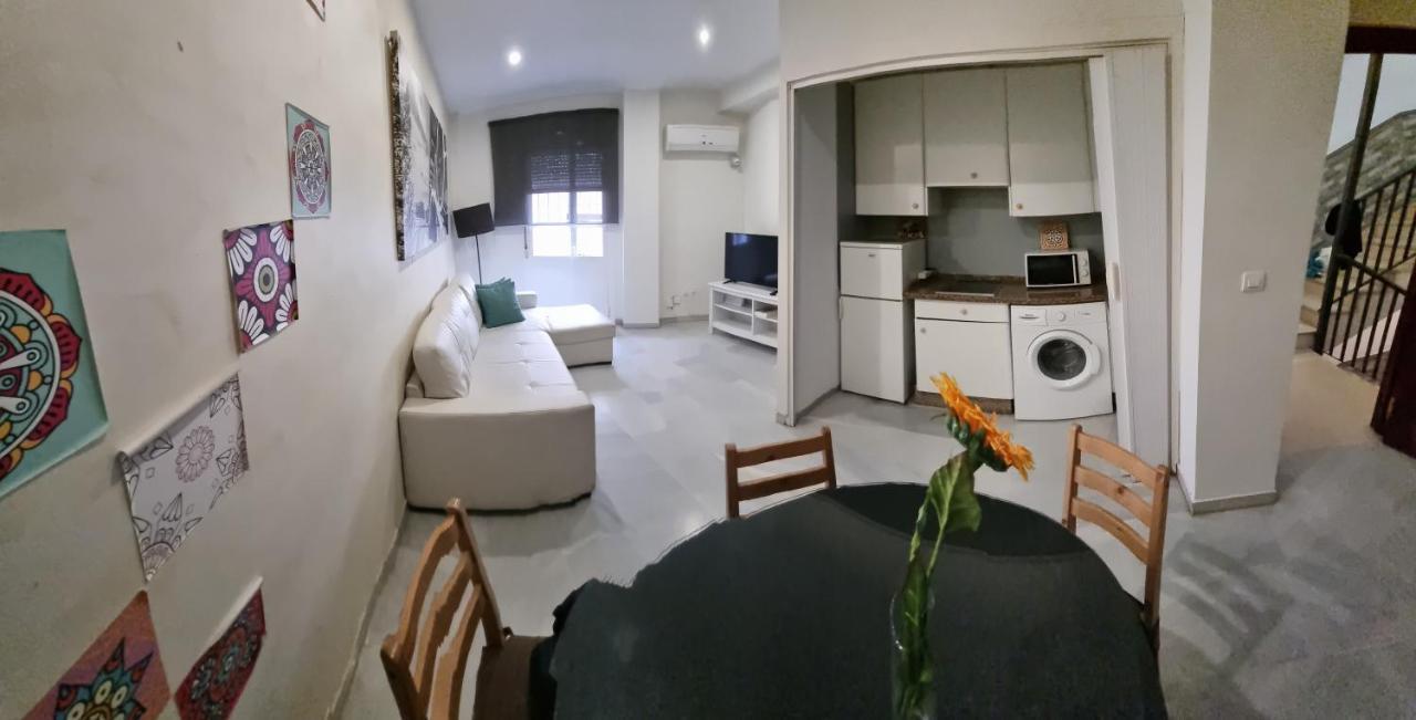 Apartamentos Centro Historico Севілья Екстер'єр фото